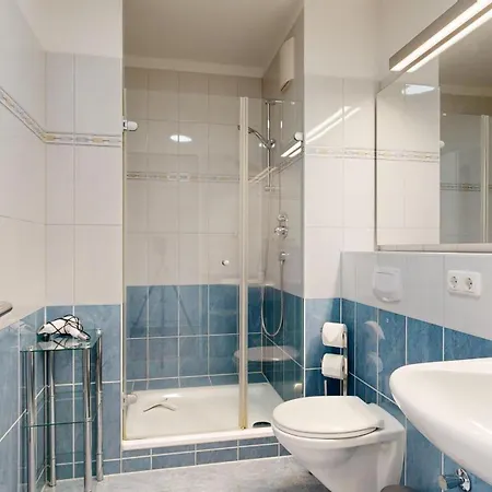 Strandnahe Mit Balkon, Residenz Bel Vital 33, * Binz